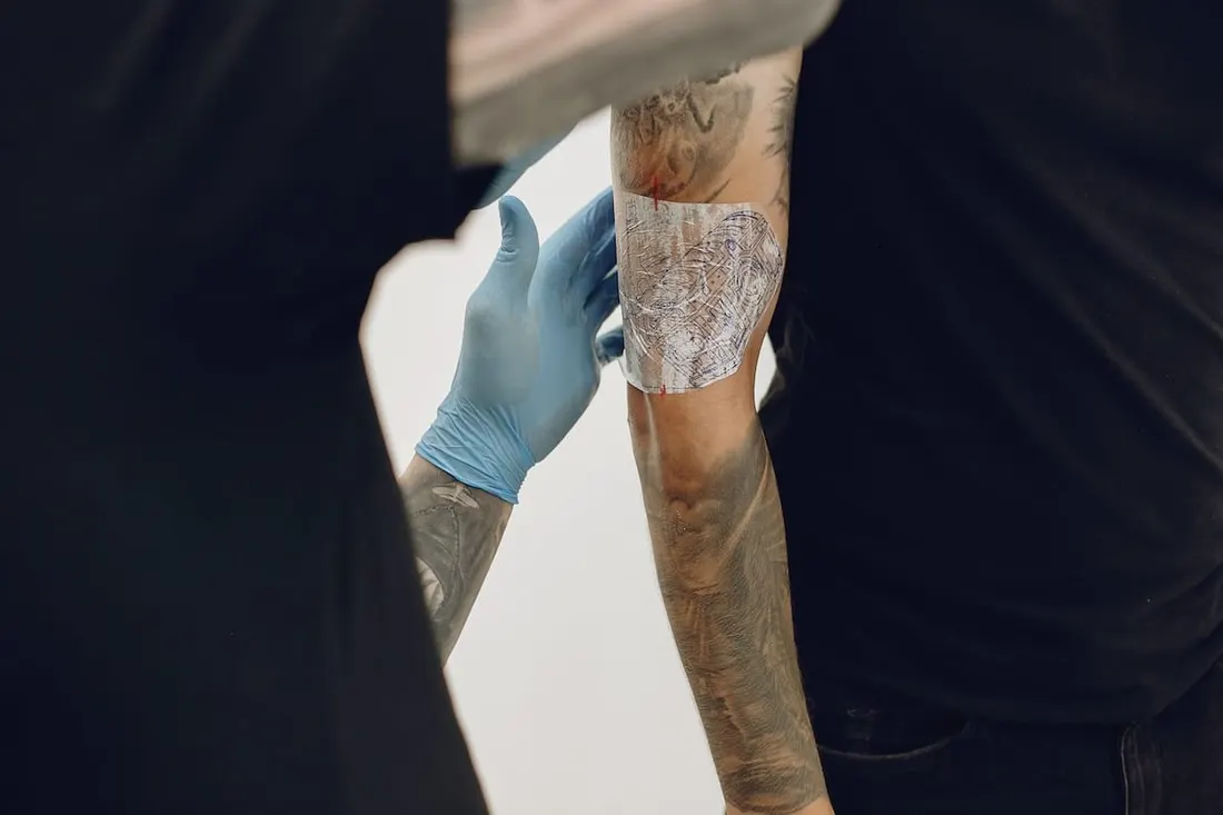 Cursos para aprender a tatuar la mejor formacion homologada para iniciarte en el arte del tatuaje