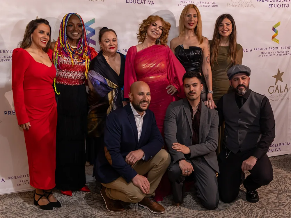 Foto de grupo de los premiados en el photocall de la Gala