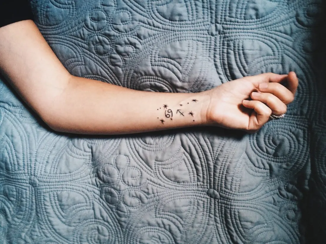 Tatuajes pequenos gran impacto minimalismo