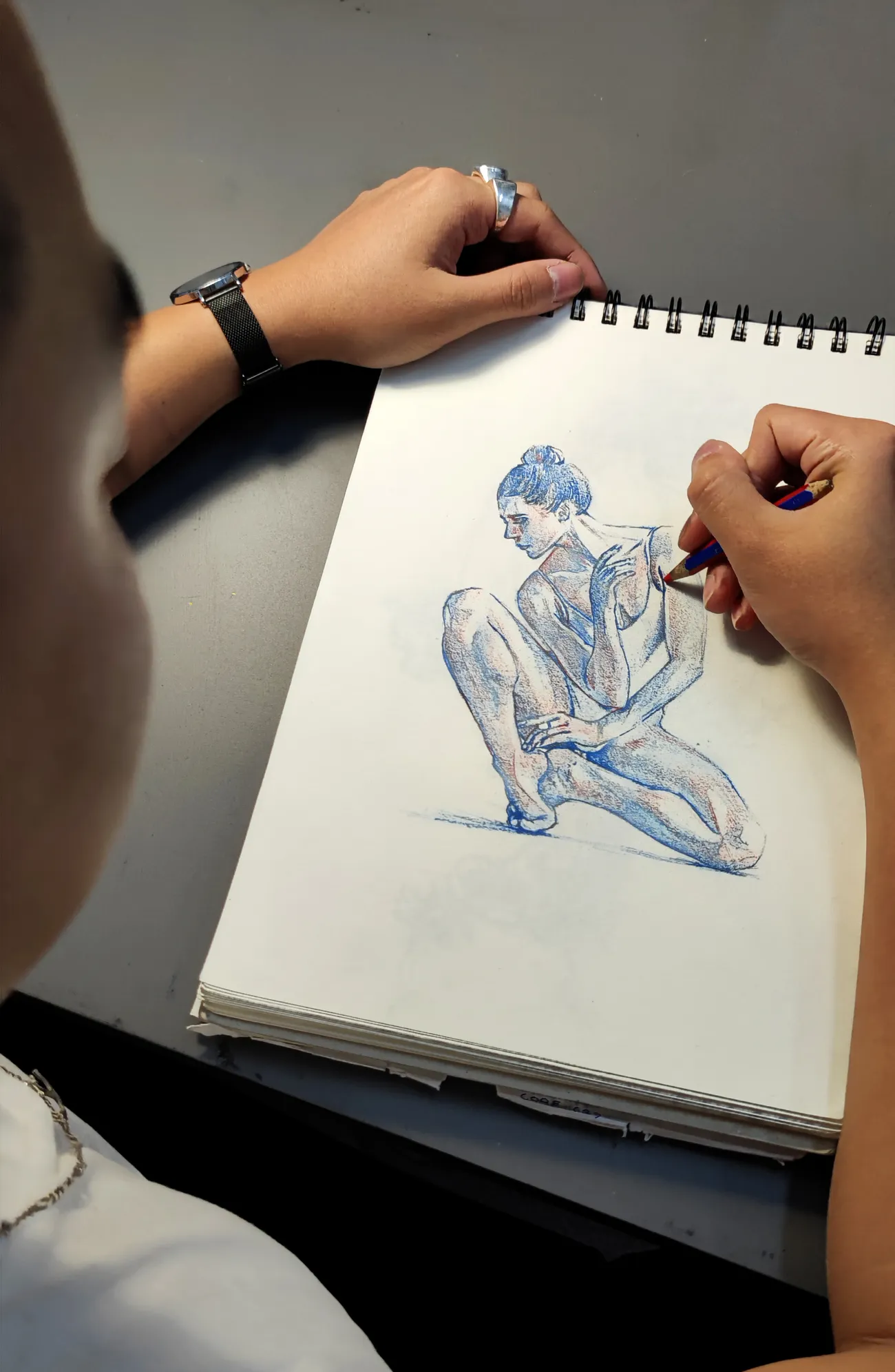 Curso de Iniciación al Tatuaje · escuela de tatuaje ESAP Madrid Clase práctica del Curso de Iniciación al Tatuaje en la escuela ESAP de Madrid