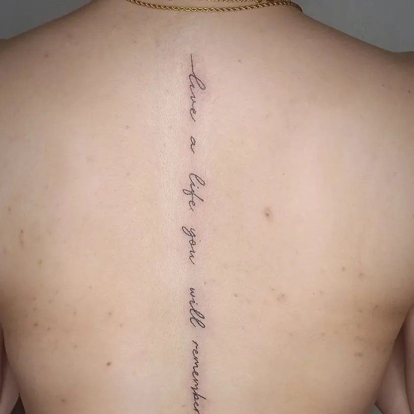 Tatuaje en la espalda hecho en ESAP Madrid, estudio de tatuajes en Madrid